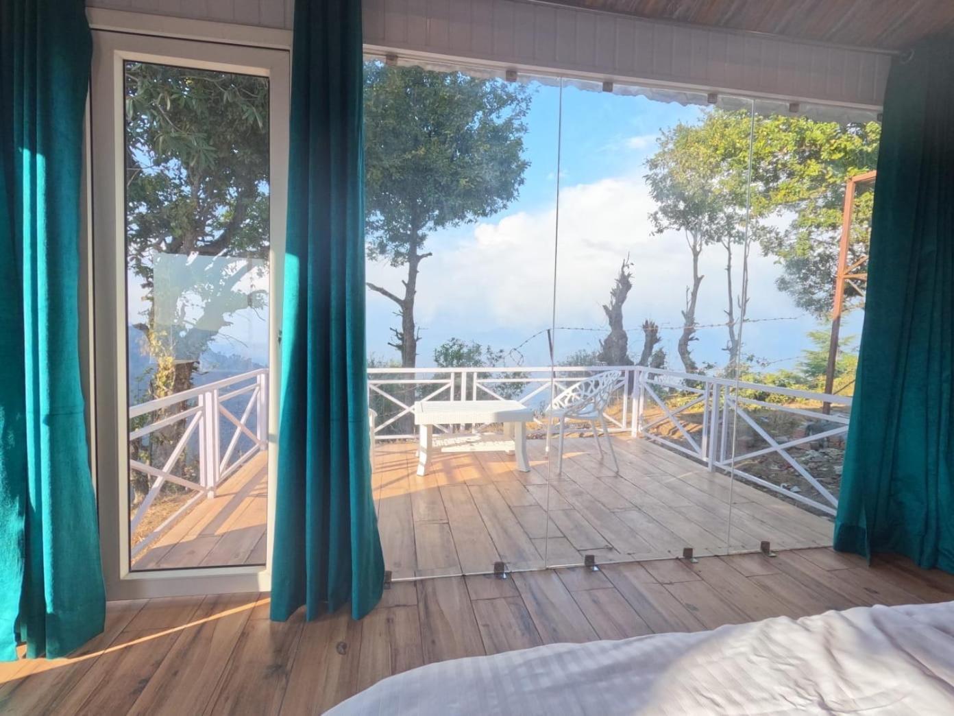 Instaview Kanatal New Tehri Exteriér fotografie